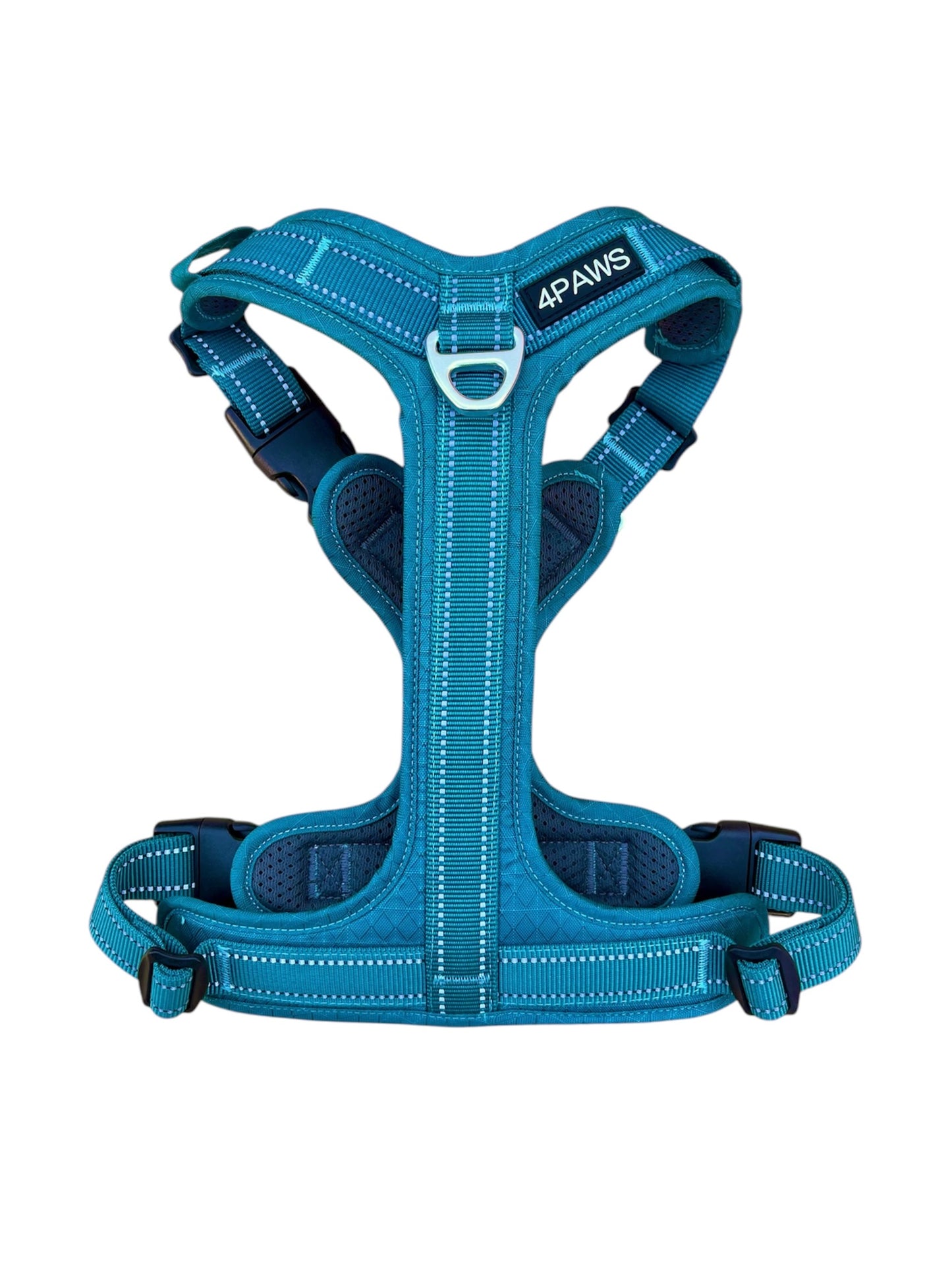 Adventure Harness 2.0 in Arctic Blue —
premium, durable, strong and sturdy dog harness, adjustable with anatomical Y-shape design, rustproof hardware, reflective safety features, and breathable mesh padding for all-day comfort.
picture depicts the underside of the harness, or the chest plate, revealing the front clip or D-Ring.